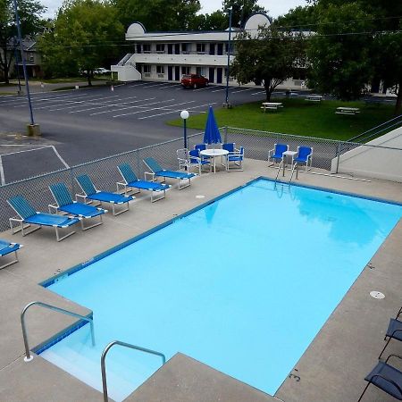 Fields Park Motel Wisconsin Dells Exterior foto