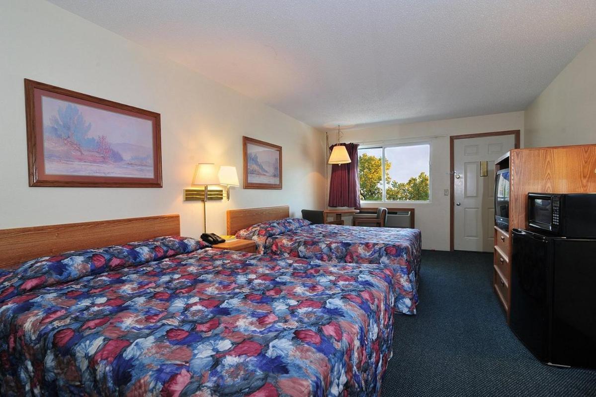 Fields Park Motel Wisconsin Dells Exterior foto